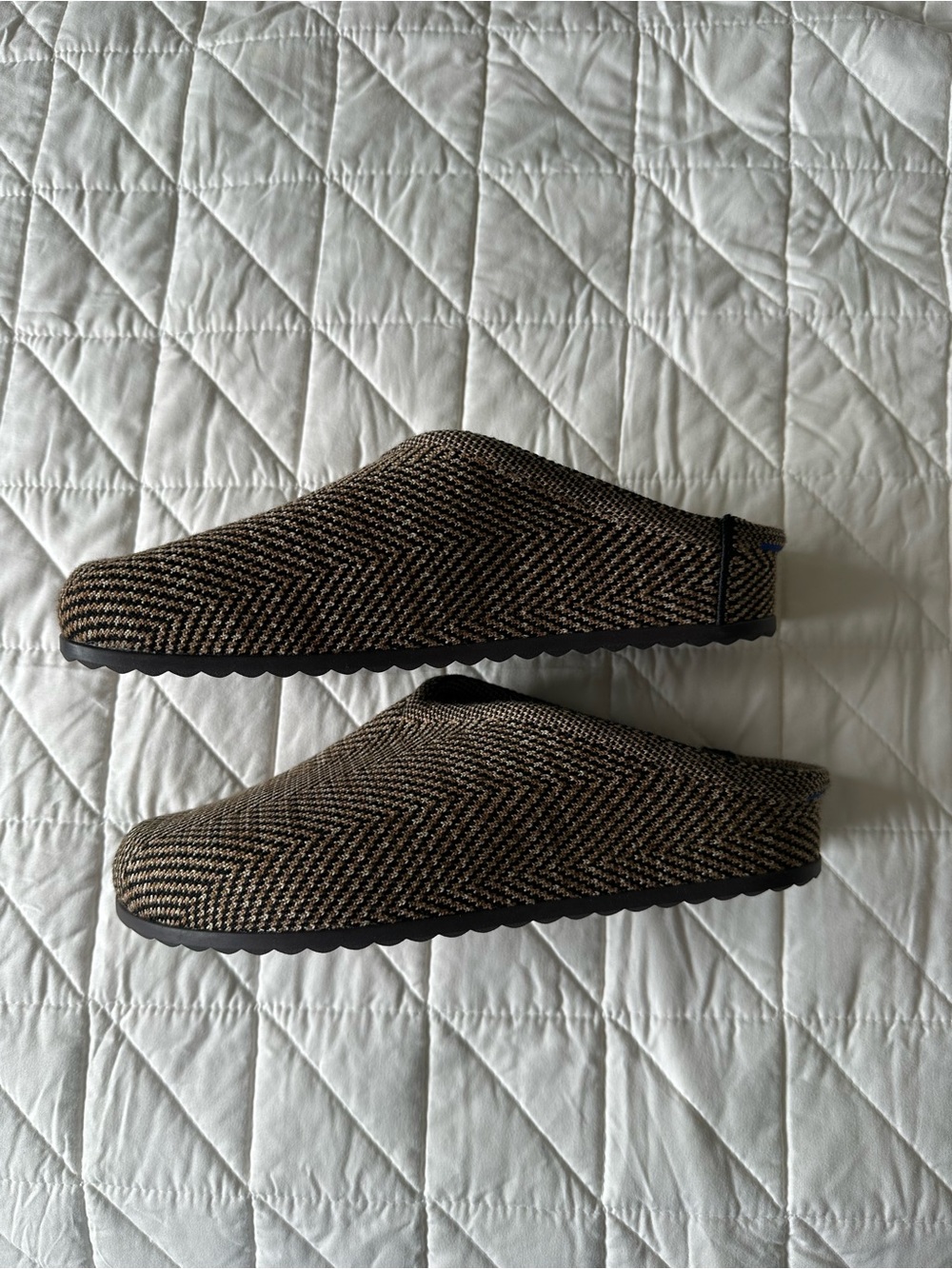 Rothy's The Casual Clog, size 9 - Picture 4 of 5